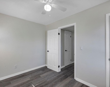 751 Bellevue Avenue - Photo Thumbnail 11