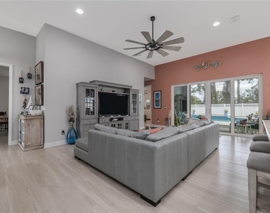 3069 Borassus Drive - Photo Thumbnail 2