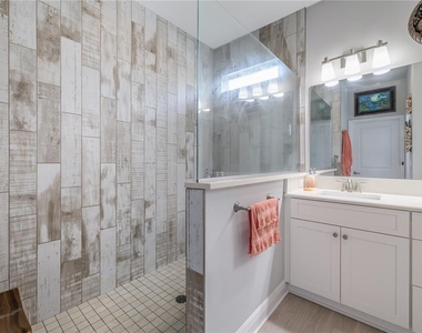 3069 Borassus Drive - Photo Thumbnail 15