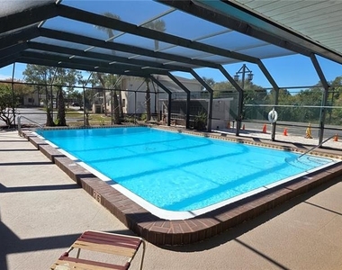 22523 Westchester Boulevard - Photo Thumbnail 15