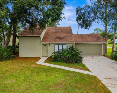 2004 Wood Hollow Place - Photo Thumbnail 35