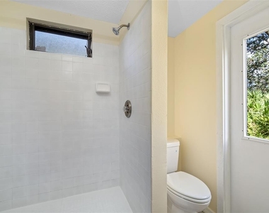 2004 Wood Hollow Place - Photo Thumbnail 17