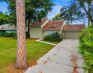 2004 Wood Hollow Place - Photo Thumbnail 2