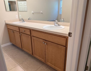 1516 Westover Street - Photo Thumbnail 3