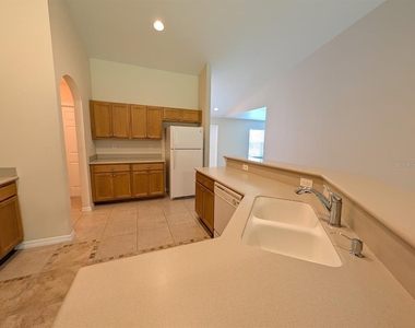 1516 Westover Street - Photo Thumbnail 6