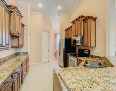 12080 Ronda Lane - Photo Thumbnail 7