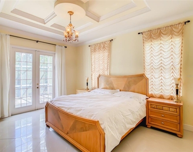 12080 Ronda Lane - Photo Thumbnail 15