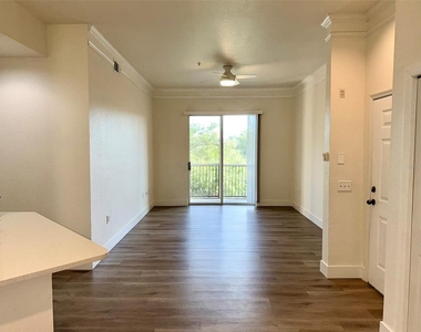 5152 Northridge Road - Photo Thumbnail 3