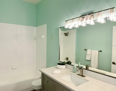 5152 Northridge Road - Photo Thumbnail 17