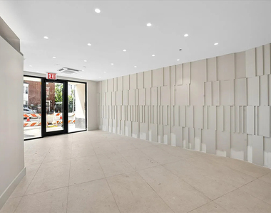 1408 Vyse Avenue - Photo Thumbnail 5