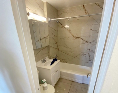 9602 4th Avenue - Photo Thumbnail 7