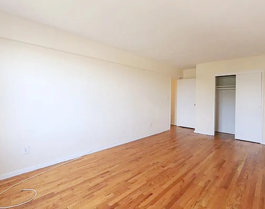 9602 4th Avenue - Photo Thumbnail 6