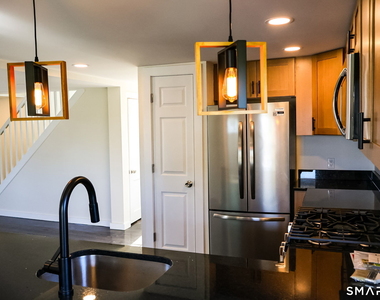 292 Old Colchester Road - Photo Thumbnail 7