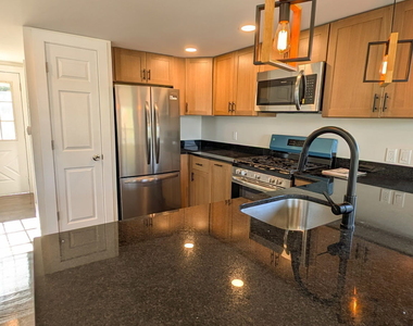 292 Old Colchester Road - Photo Thumbnail 6
