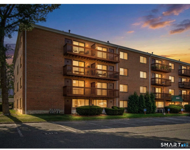 2320 Harbor View Drive - Photo Thumbnail 27