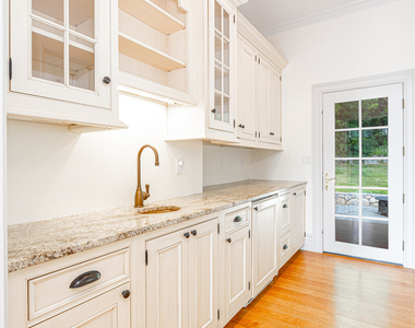 125 Nod Hill Road - Photo Thumbnail 11