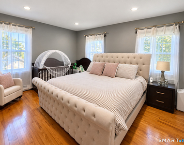 1081 Brooklawn Avenue - Photo Thumbnail 23