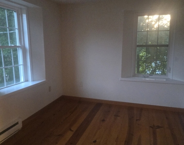 269 Old Colony Road - Photo Thumbnail 4