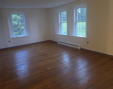 269 Old Colony Road - Photo Thumbnail 3