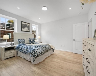 1437 Sandusky St - Photo Thumbnail 23