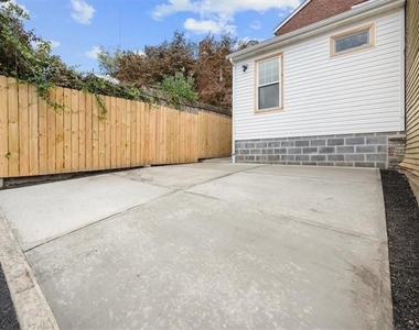 1437 Sandusky St - Photo Thumbnail 38