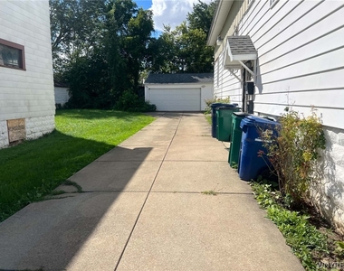 98 Freund Street - Photo Thumbnail 28