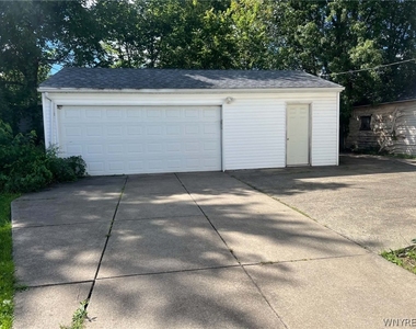 98 Freund Street - Photo Thumbnail 29