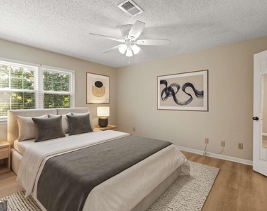 611 Barrington Hills Drive - Photo Thumbnail 1