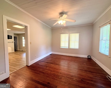 450 Bowdon Street - Photo Thumbnail 6