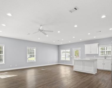 48 Kent Street - Photo Thumbnail 6