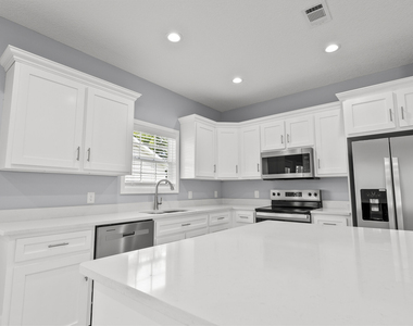 48 Kent Street - Photo Thumbnail 7