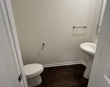 1075 Rigby Court Se - Photo Thumbnail 10