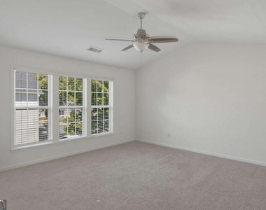 3525 Moor Point - Photo Thumbnail 7