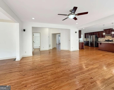 8275 Majors Ridge Way - Photo Thumbnail 13