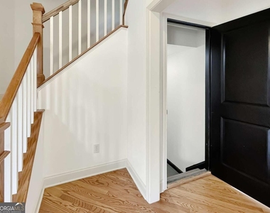 8275 Majors Ridge Way - Photo Thumbnail 36