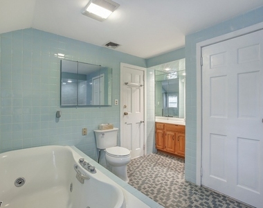 30 E Young St - Photo Thumbnail 11