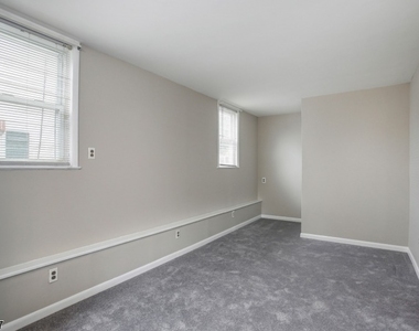 30 E Young St - Photo Thumbnail 14