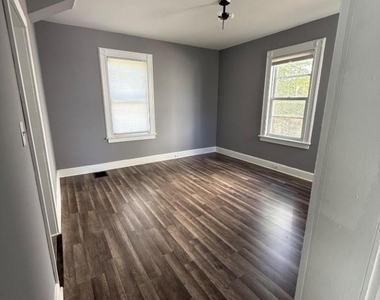 132 Boonton Ave - Photo Thumbnail 12