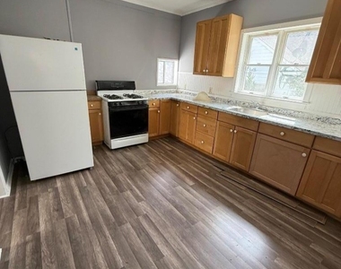 132 Boonton Ave - Photo Thumbnail 14