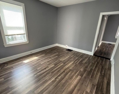 132 Boonton Ave - Photo Thumbnail 10