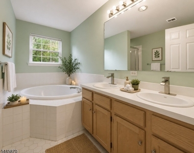 73 Castleton Rd - Photo Thumbnail 19