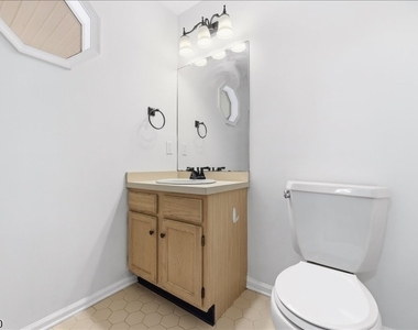 73 Castleton Rd - Photo Thumbnail 8