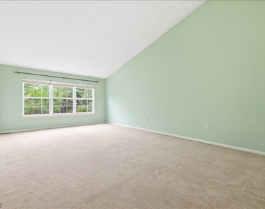 73 Castleton Rd - Photo Thumbnail 16