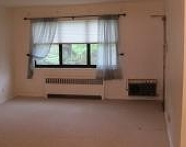 39 Sandra Circle - Photo Thumbnail 2