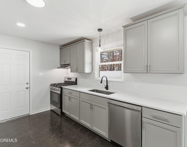 501 Adolphus Street - Photo Thumbnail 12