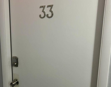 210 Fifth Avenue - Photo Thumbnail 3