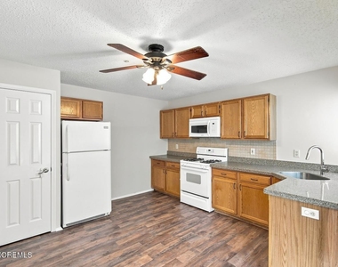 1309 Arthur Street - Photo Thumbnail 5
