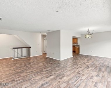 1309 Arthur Street - Photo Thumbnail 2