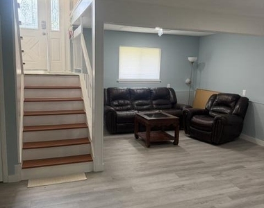 80 Bowline Street - Photo Thumbnail 18