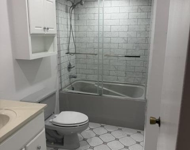 80 Bowline Street - Photo Thumbnail 5